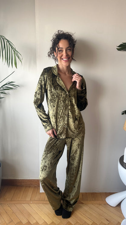 Velvet Dreams in Olive